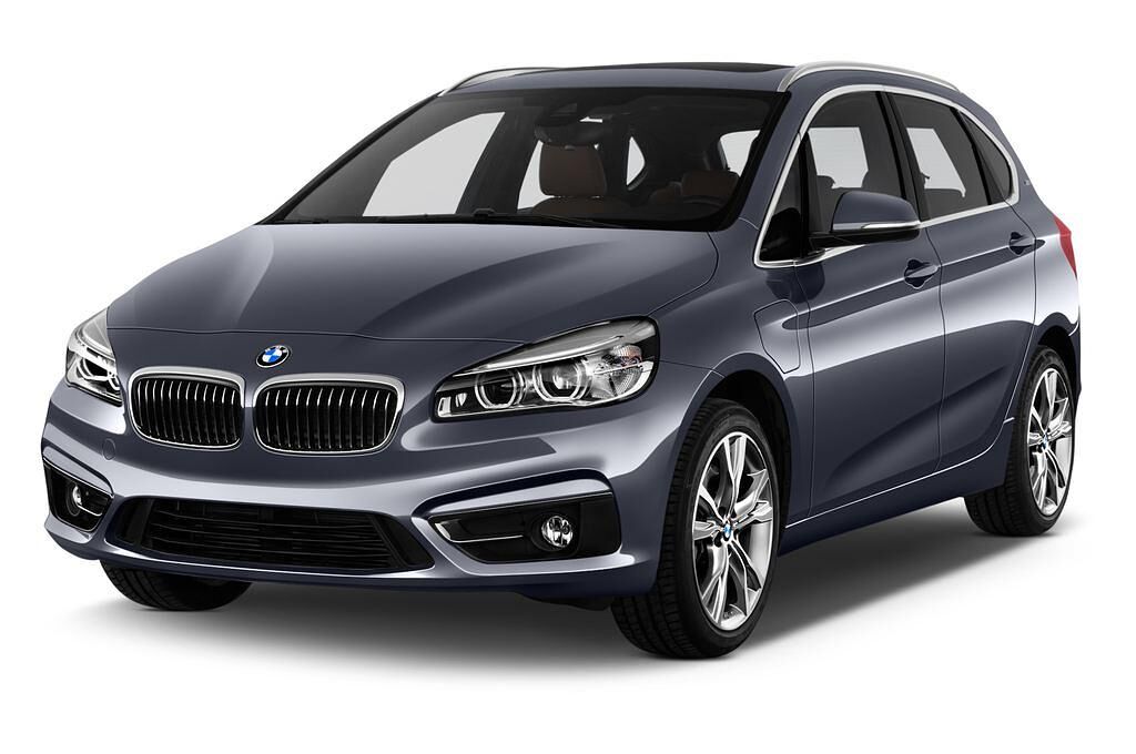 BMW 2 Series Active Tourer (Baujahr 2017) Luxury Line 5 Türen seitlich vorne