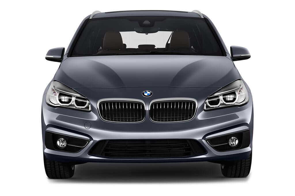 BMW 2 Series Active Tourer (Baujahr 2017) Luxury Line 5 Türen Frontansicht