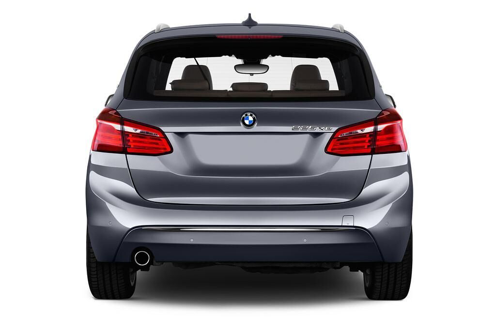 BMW 2 Series Active Tourer (Baujahr 2017) Luxury Line 5 Türen Heckansicht