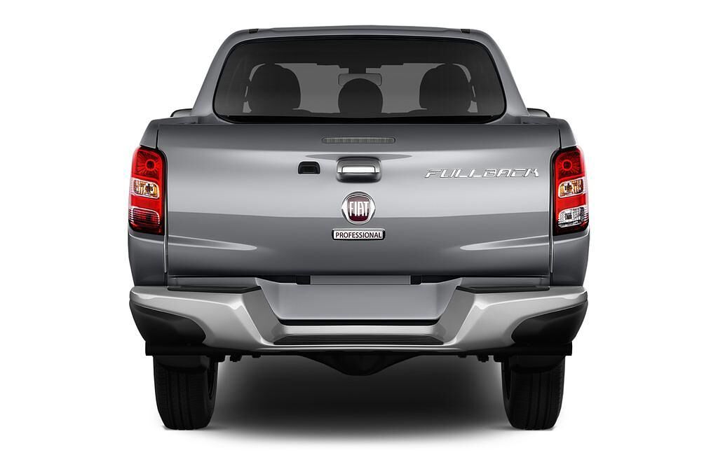 FIAT Fullback (Baujahr 2017) LX 4 Türen Heckansicht