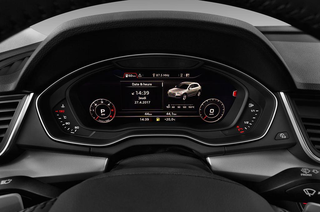 Audi Q5 (Baujahr 2017) Sport 5 Türen Tacho und Fahrerinstrumente