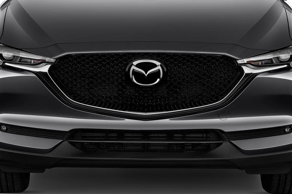 Mazda CX-5 (Baujahr 2017) Sports-Line 5 Türen Kühlergrill und Scheinwerfer