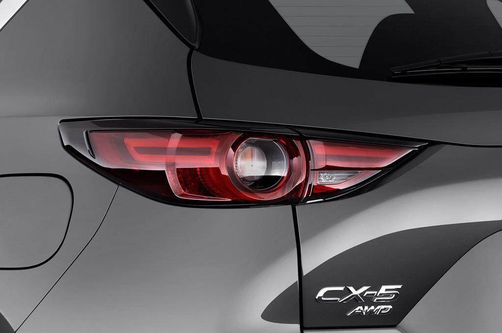 Mazda CX-5 (Baujahr 2017) Sports-Line 5 Türen Rücklicht