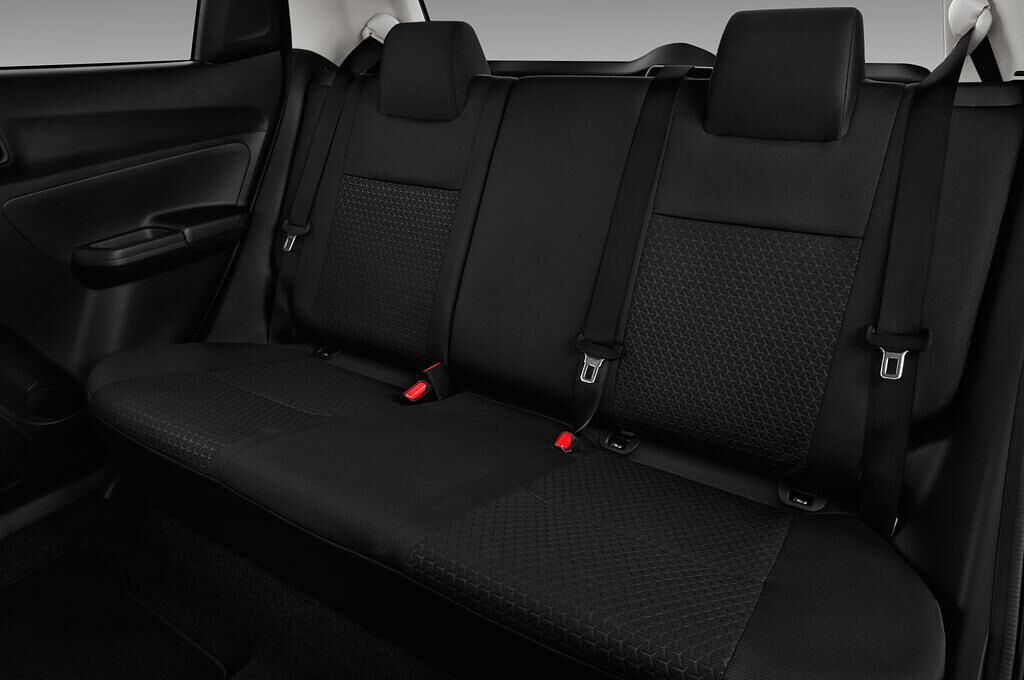 Suzuki Swift (Baujahr 2017) Comfort 5 Türen Rücksitze
