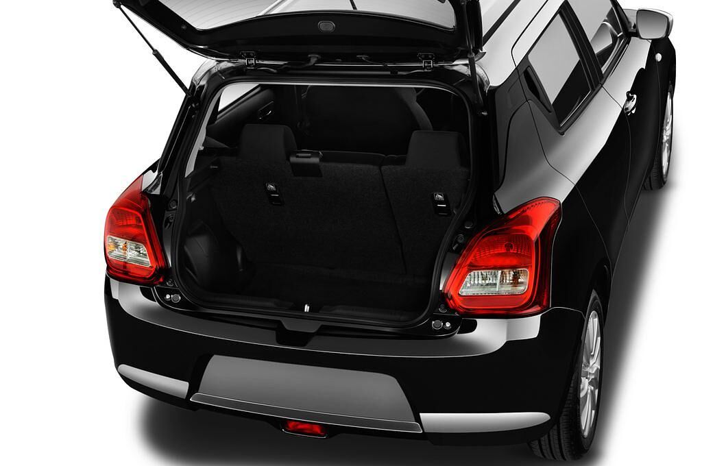 Suzuki Swift (Baujahr 2017) Comfort 5 Türen Kofferraum