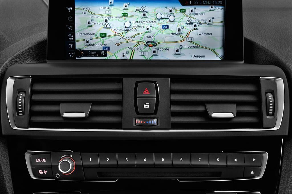 BMW 1 Series (Baujahr 2017) Sport 5 Türen Lüftung