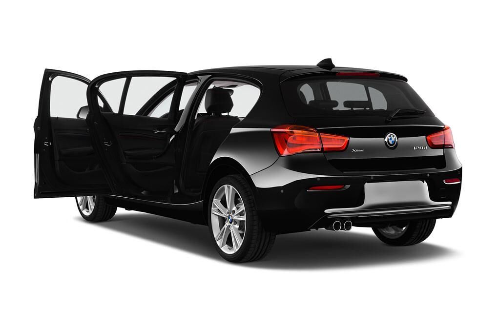 BMW 1 Series (Baujahr 2017) Sport 5 Türen Tür geöffnet