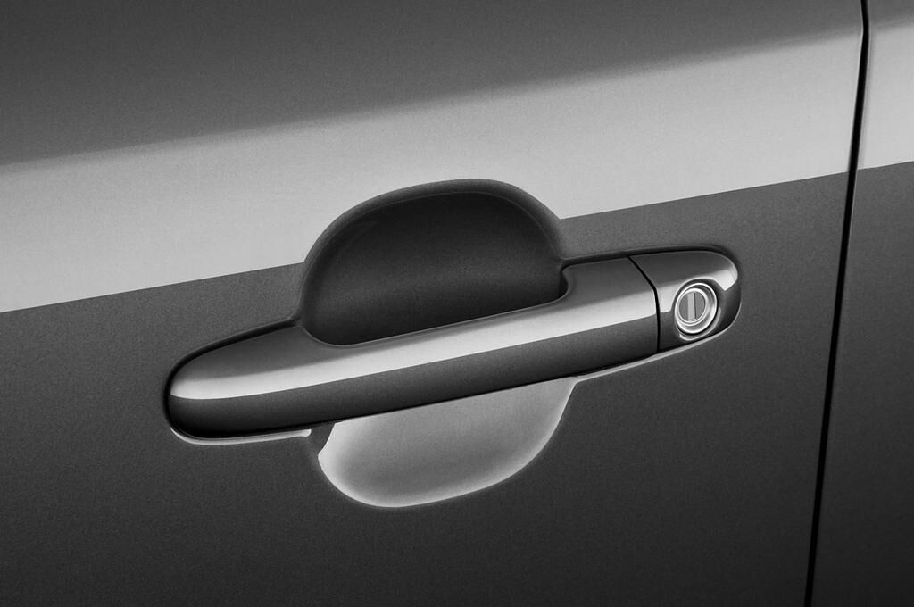 Kia cee'd (Baujahr 2010) Attract 5 Türen Türgriff