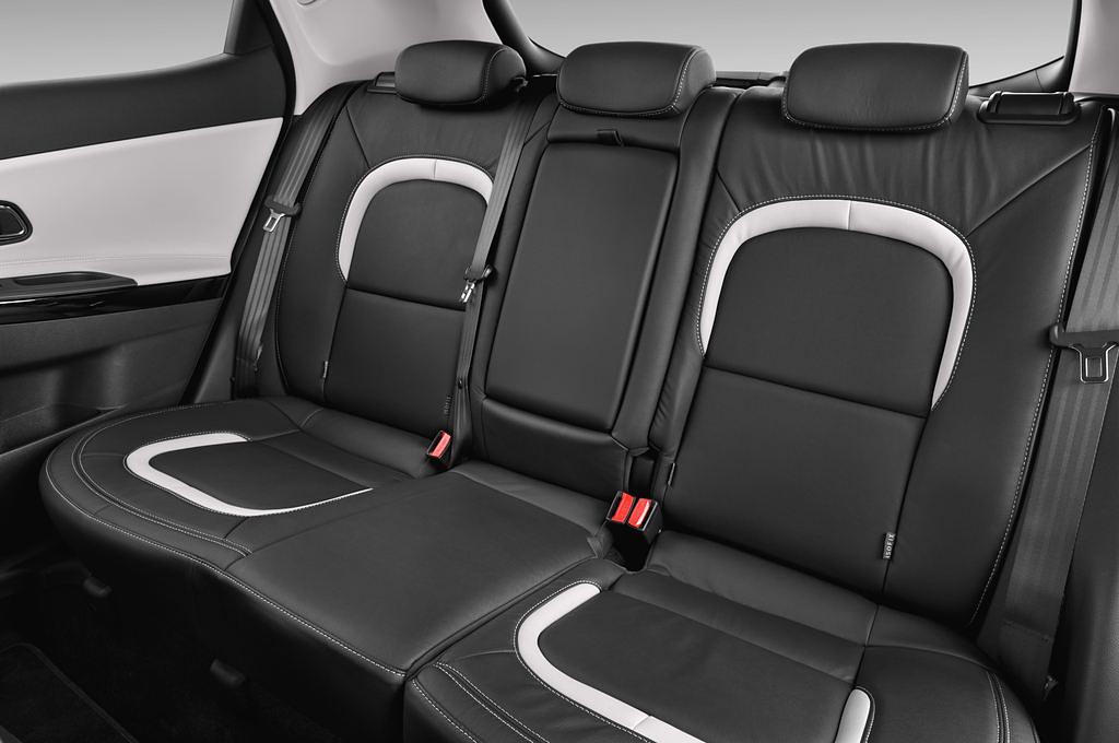 Kia cee'd (Baujahr 2013) Spirit 5 Türen Rücksitze