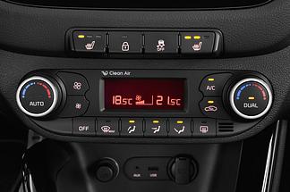 Kia cee'd (Baujahr 2013) Spirit 5 Türen Temperatur und Klimaanlage