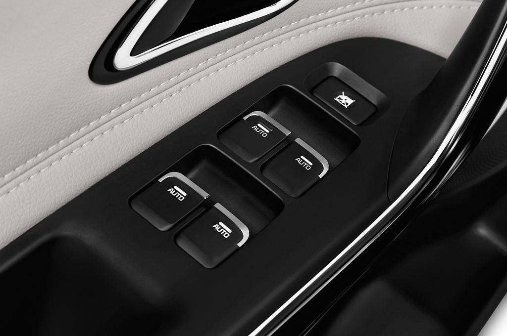 Kia cee'd (Baujahr 2016) Platinum Edition 5 Türen Bedienungselemente Tür