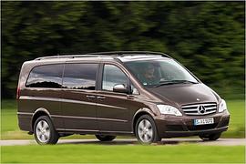 Extralanger Mercedes Viano 2.2 CDI im Test: Alles auf die Plätze