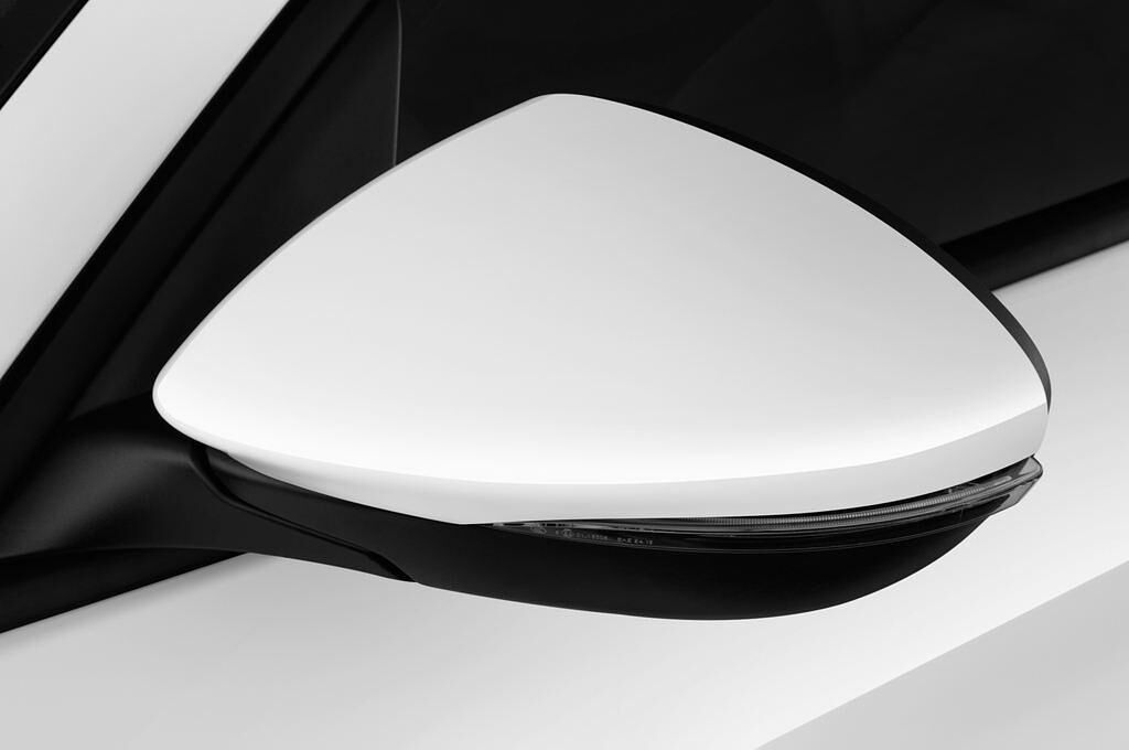 Alfa Romeo Stelvio (Baujahr 2017) - 5 Türen Außenspiegel