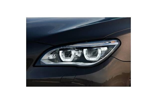     (Baujahr ) Heck + rechts