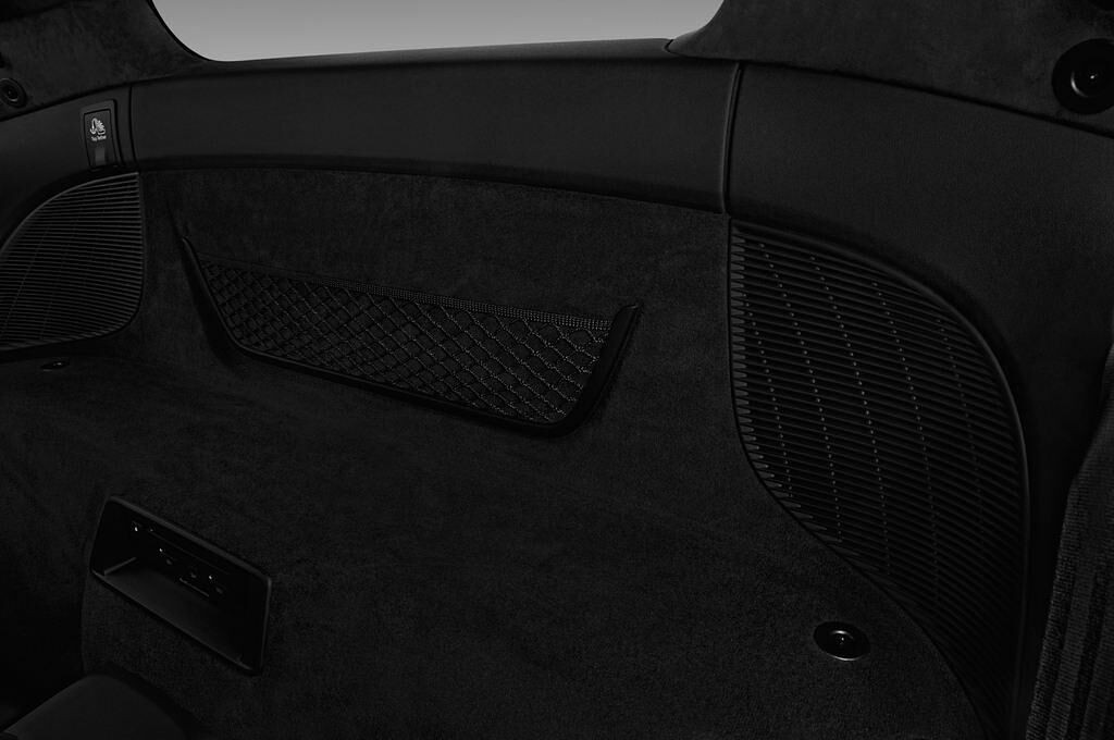 Audi R8 (Baujahr 2017) - 2 Türen Rücksitze