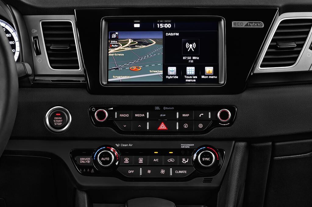 KIA Niro Hybride (Baujahr 2017) Spirit 5 Türen Mittelkonsole