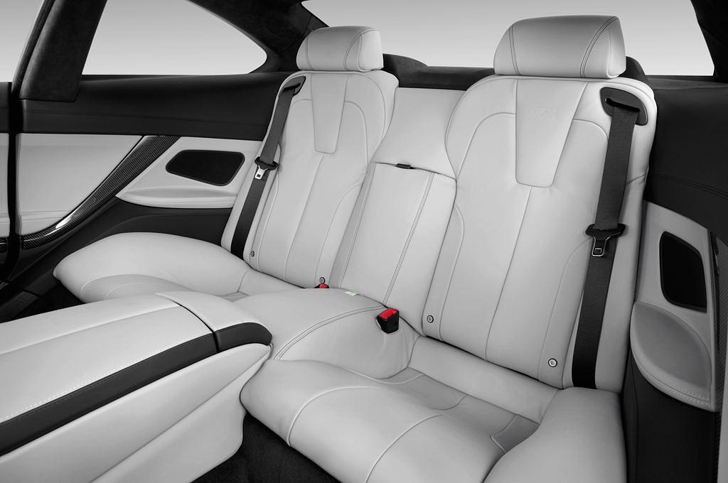 BMW M6 (Baujahr 2017) - 2 Türen Rücksitze