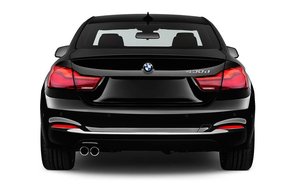 BMW 4 Series (Baujahr 2018) Luxury Line 4 Türen Heckansicht