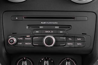 Audi A1 (Baujahr 2011) Ambition 3 Türen Radio und Infotainmentsystem