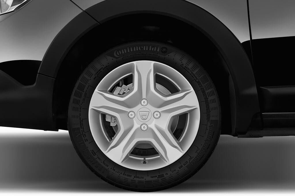 Dacia Dokker (Baujahr 2017) Stepway Celebration 5 Türen Reifen und Felge