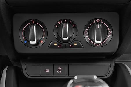 Audi A1 (Baujahr 2011) Ambition 3 Türen Temperatur und Klimaanlage