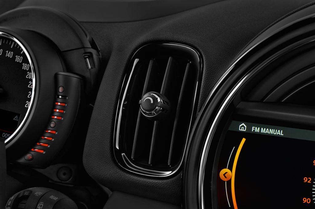 MINI Countryman (Baujahr 2018) Cooper S E 5 Türen Lüftung