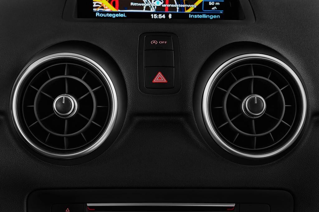 Audi A1 (Baujahr 2016) Sport 3 Türen Lüftung