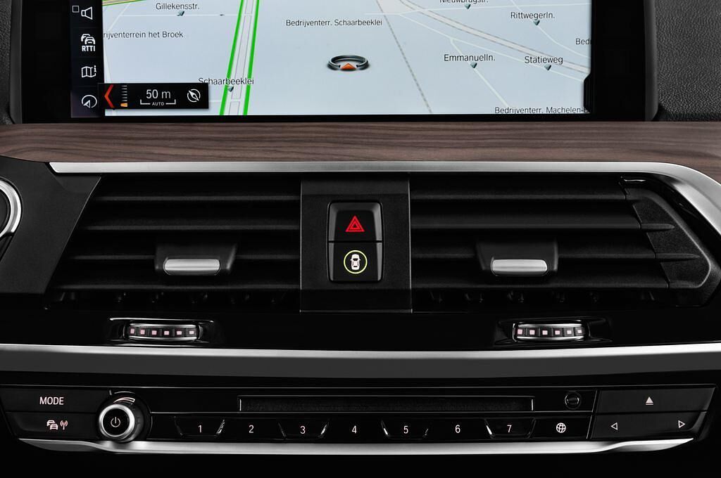 BMW X3 (Baujahr 2018) xLine 5 Türen Lüftung