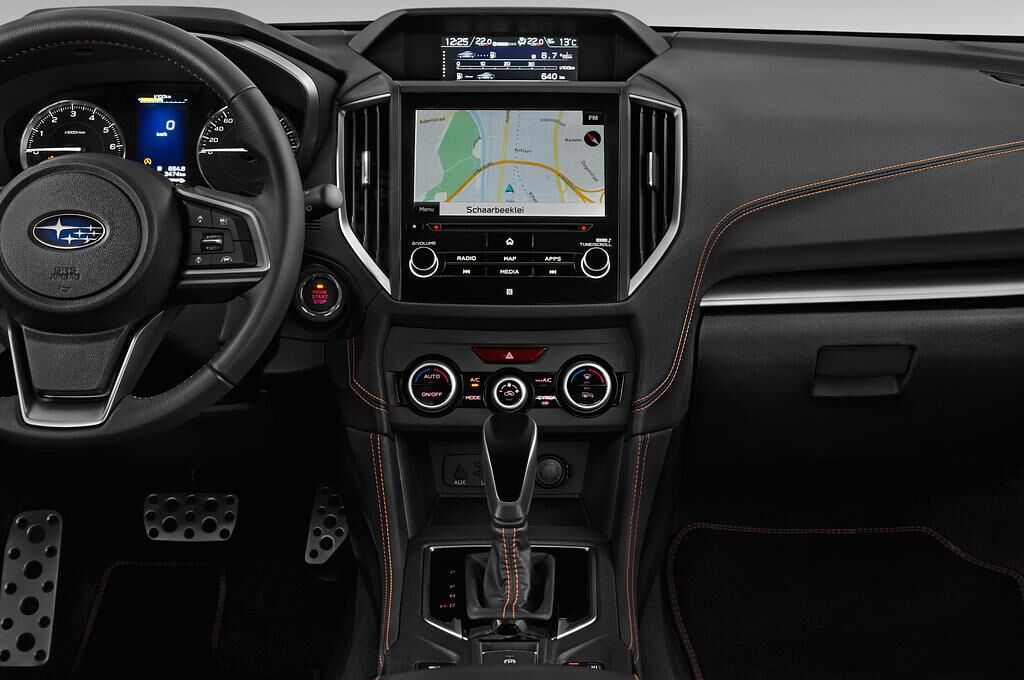 Subaru XV (Baujahr 2018) Exclusive 5 Türen Mittelkonsole