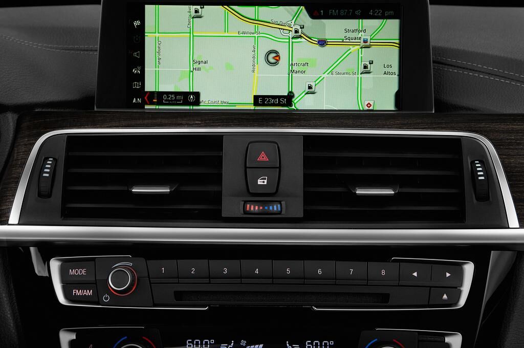 BMW 4 Series (Baujahr 2018) Sport 2 Türen Lüftung