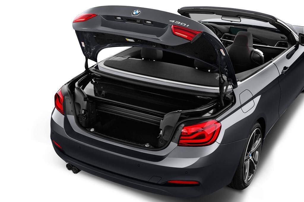 BMW 4 Series (Baujahr 2018) Sport 2 Türen Kofferraum