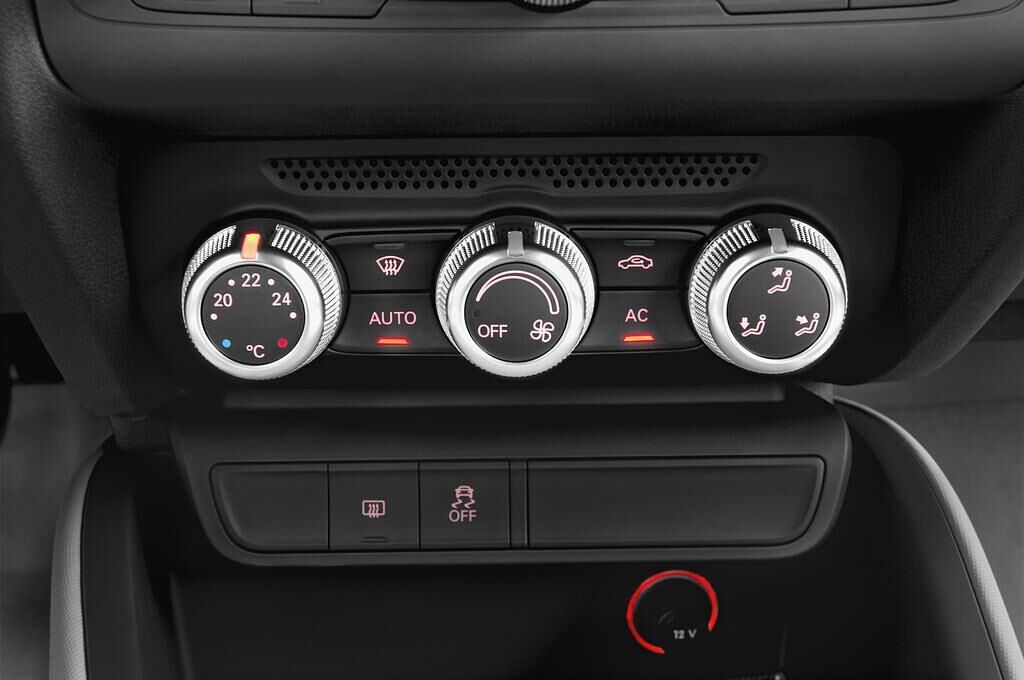 Audi A1 Sportback (Baujahr 2012) Ambition 5 Türen Temperatur und Klimaanlage