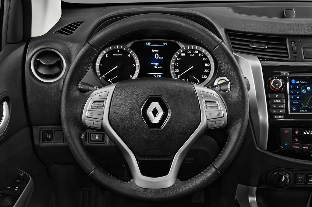 Renault Alaskan (Baujahr 2018) - 4 Türen Lenkrad