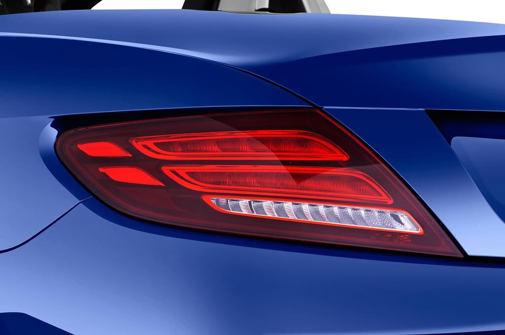 Mercedes SLC (Baujahr 2018) 180 2 Türen Rücklicht