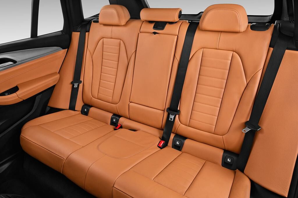 BMW X3 (Baujahr 2018) - 5 Türen Rücksitze