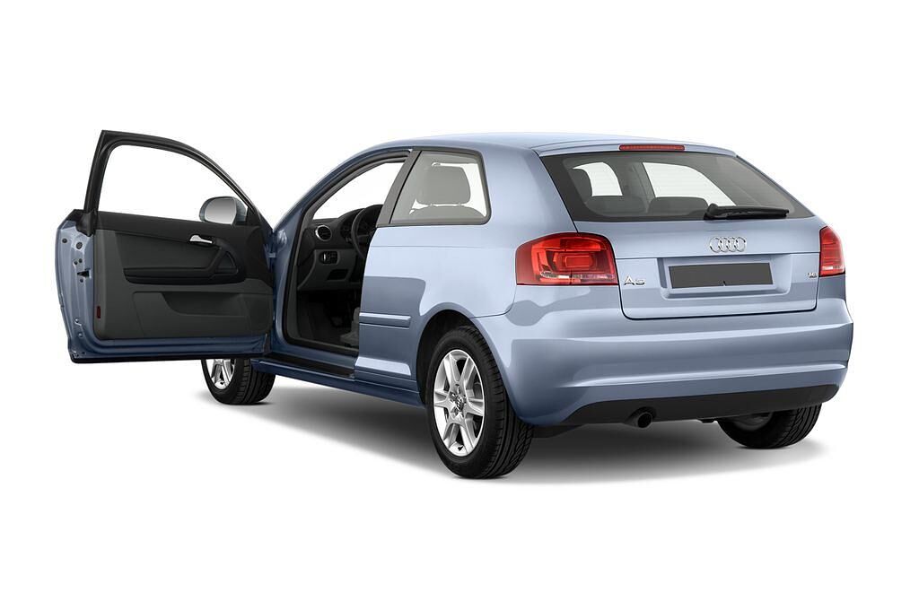 Audi A3 (Baujahr 2011) - 3 Türen Tür geöffnet