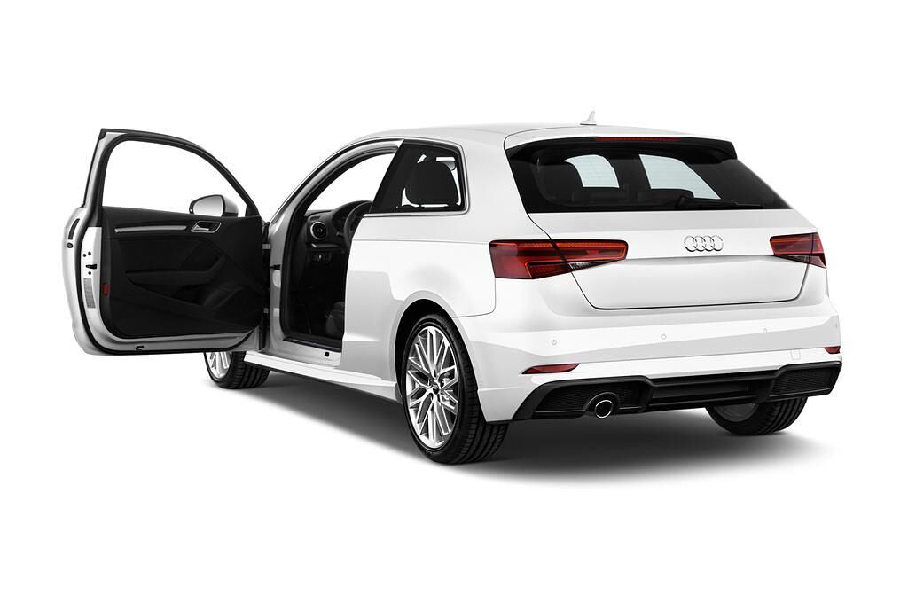 Audi A3 (Baujahr 2017) Sport 3 Türen Tür geöffnet
