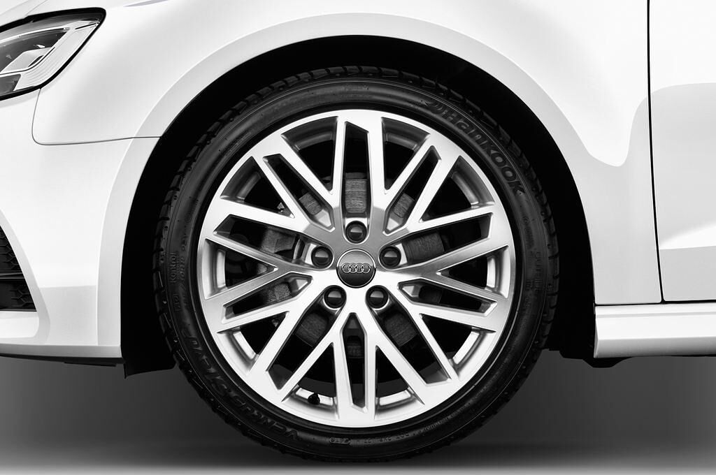 Audi A3 (Baujahr 2017) Sport 3 Türen Reifen und Felge