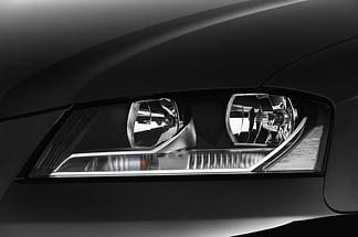Audi A3 (Baujahr 2013) Ambition 3 Türen Scheinwerfer
