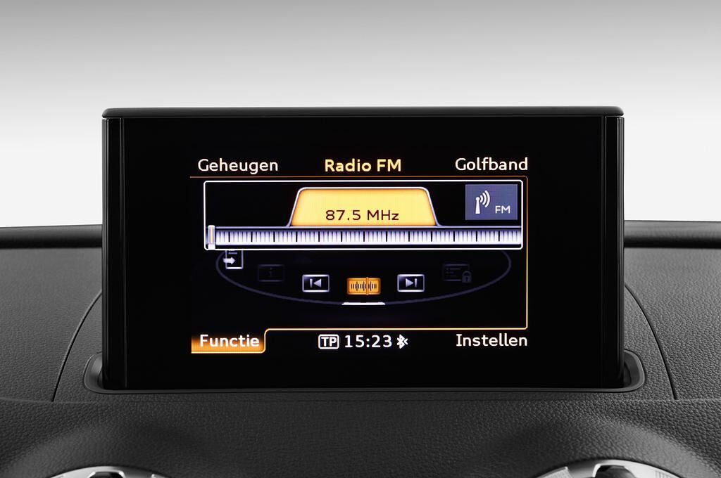 Audi A3 (Baujahr 2016) Ambition 4 Türen Radio und Infotainmentsystem