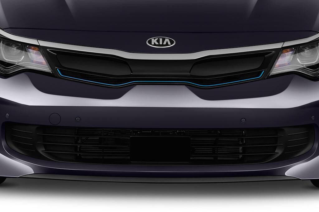 KIA Optima Sportwagon PHEV (Baujahr 2018) Spirit 5 Türen Kühlergrill und Scheinwerfer