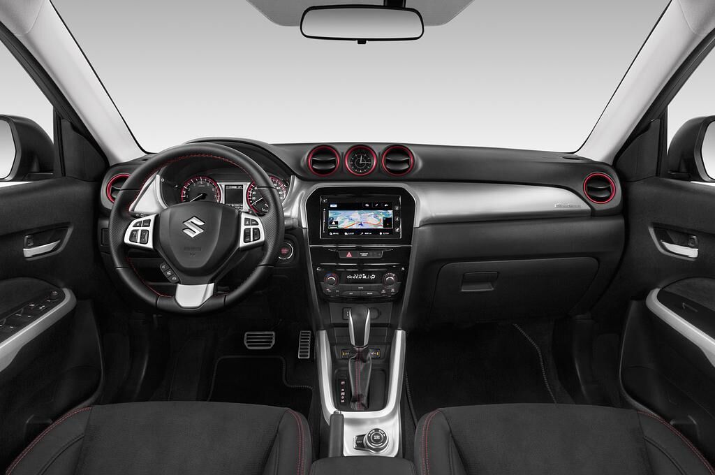 Suzuki Vitara S (Baujahr 2018) - 5 Türen Cockpit und Innenraum