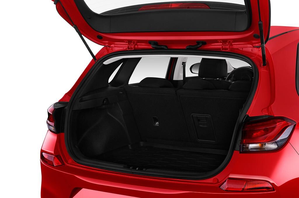 Hyundai i30 (Baujahr 2018) Trend 5 Türen Kofferraum