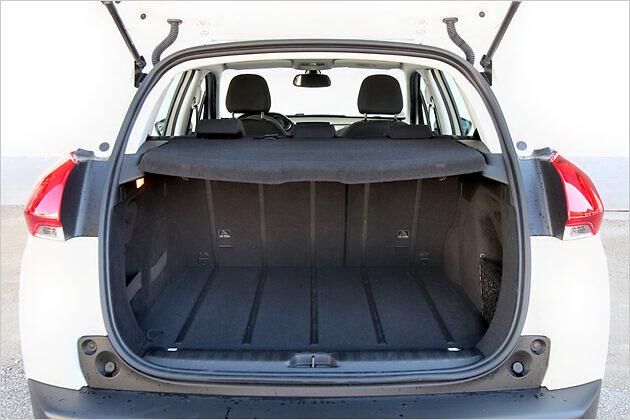 Der Kofferraum fasst im Normalzustand 360 Liter