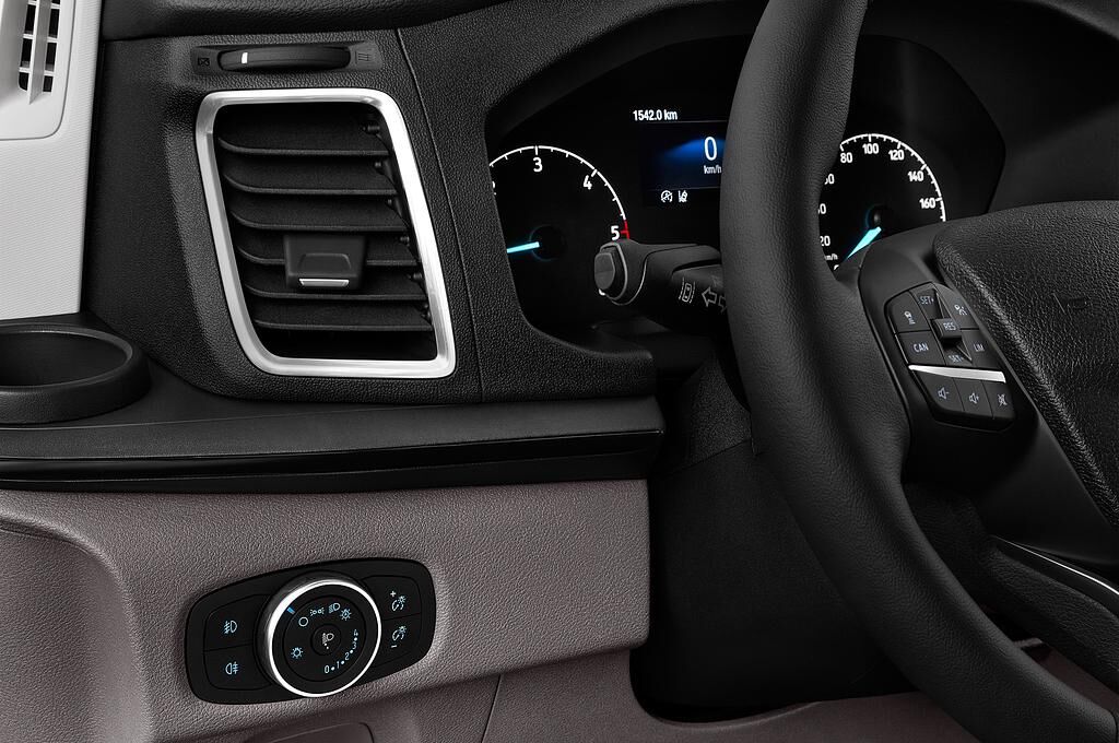 Ford Tourneo Custom (Baujahr 2018) Sport 5 Türen Lüftung