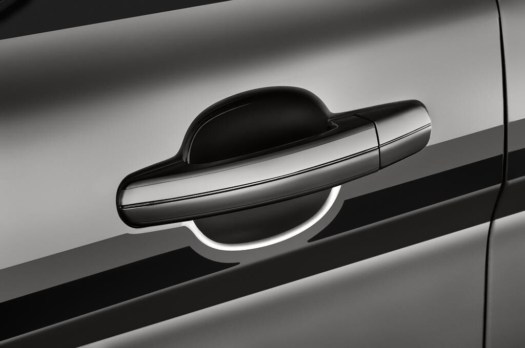 Ford Tourneo Custom (Baujahr 2018) Sport 5 Türen Türgriff