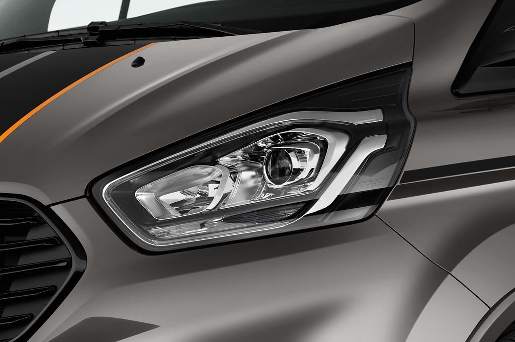Ford Tourneo Custom (Baujahr 2018) Sport 5 Türen Scheinwerfer