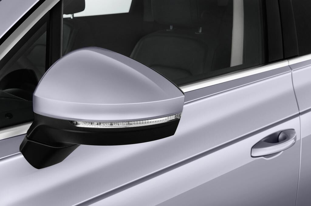 Volkswagen Touareg (Baujahr 2018) Design-Paket Atmosphere 5 Türen Außenspiegel