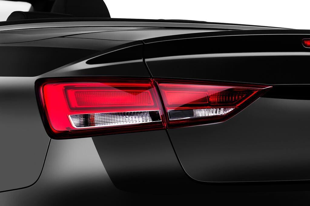 Audi A3 (Baujahr 2017) Design 2 Türen Rücklicht