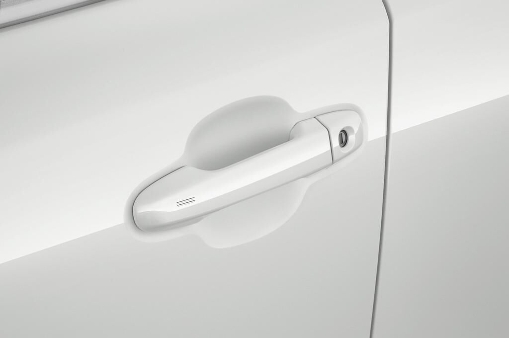 Toyota C-HR (Baujahr 2018) Team Deutschland 5 Türen Türgriff